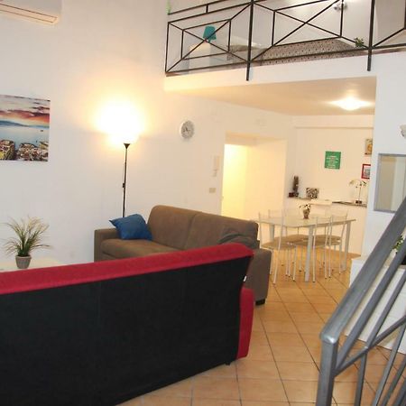 Appartamento Ai Tribunali เนเปิลส์ ภายนอก รูปภาพ